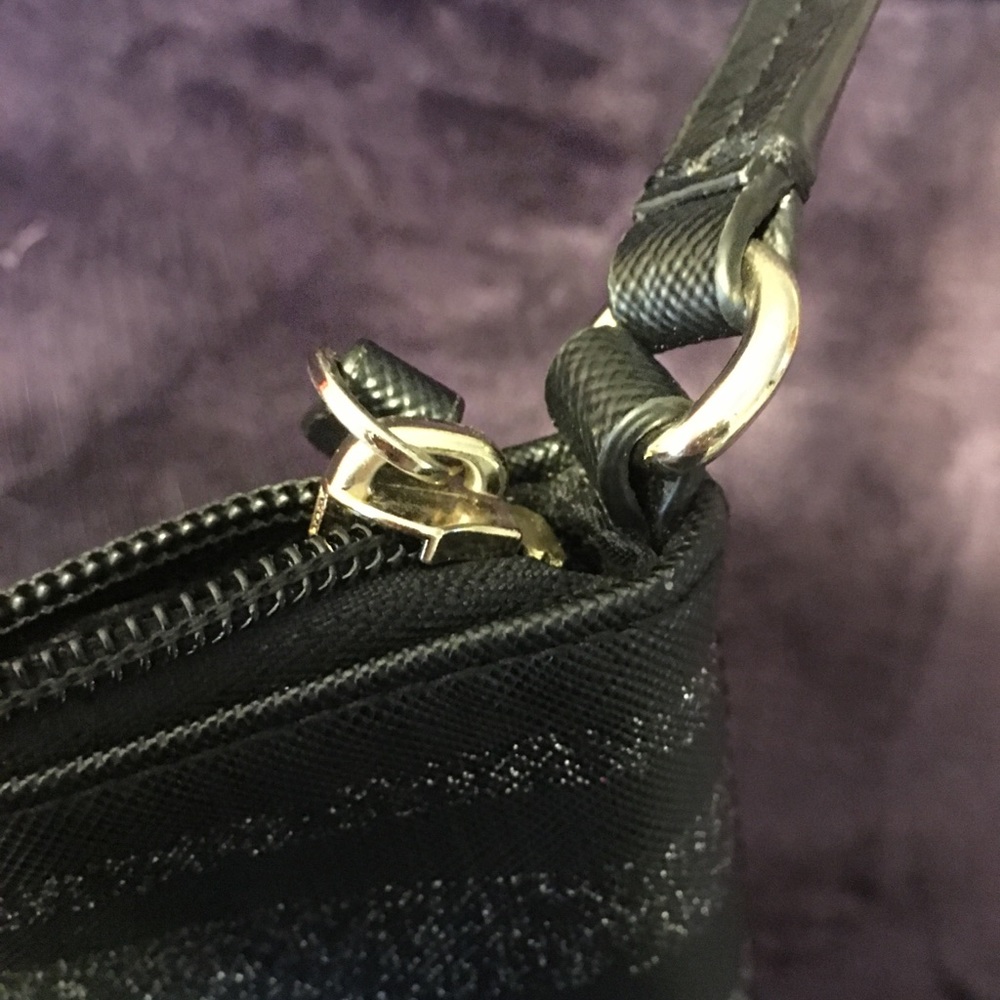 Small Black Kate spade ♠️ - Picture 6 of 7
